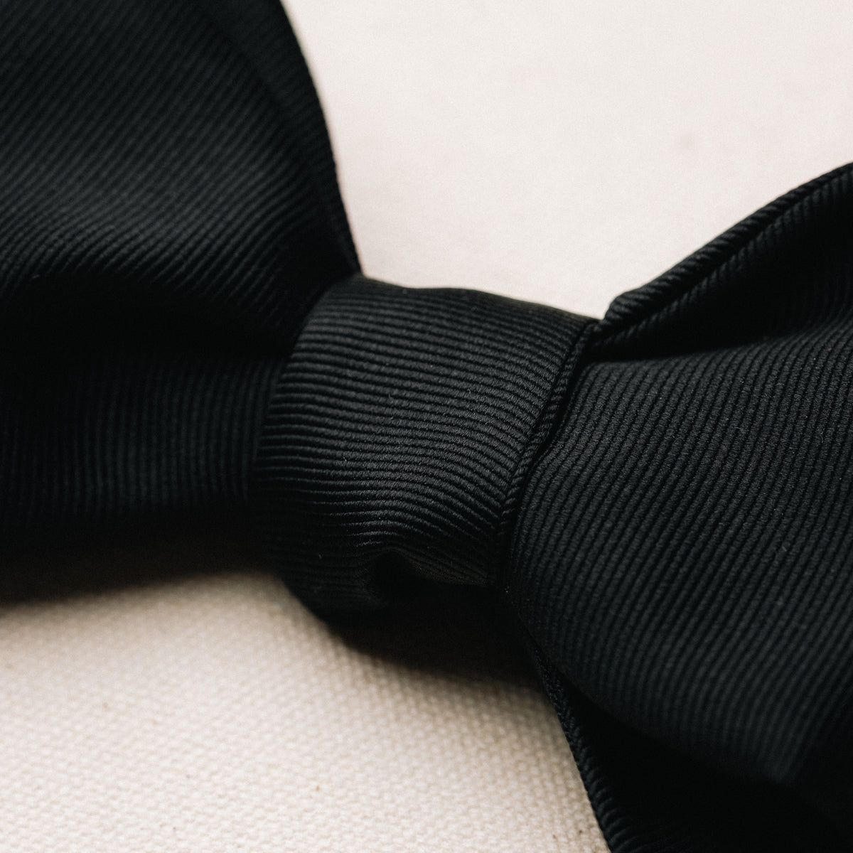Bow Tie - Black Silk Grosgrain